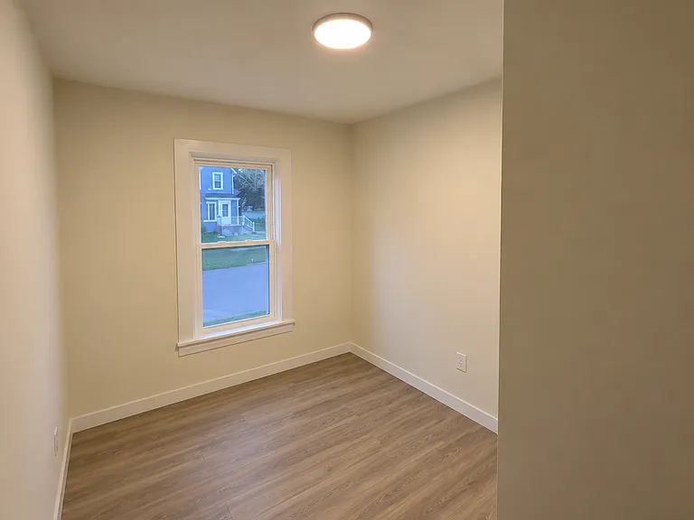 205 Klein St #2 — Photo 4
