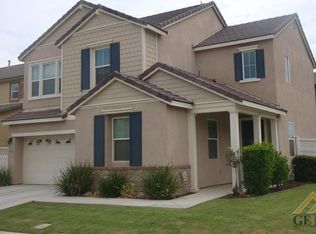 1812 New Riders St, Bakersfield, CA 93311