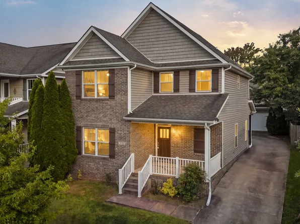 2212 Pokeberry Park, Lexington, KY 40509