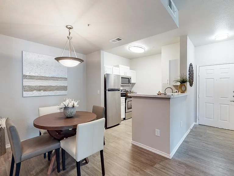 Brynwood Apartments — Photo 23