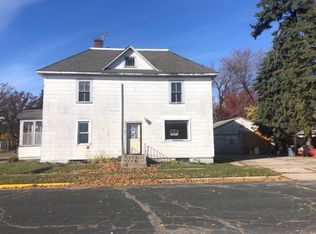 24 Main St E, Nya, MN 55397