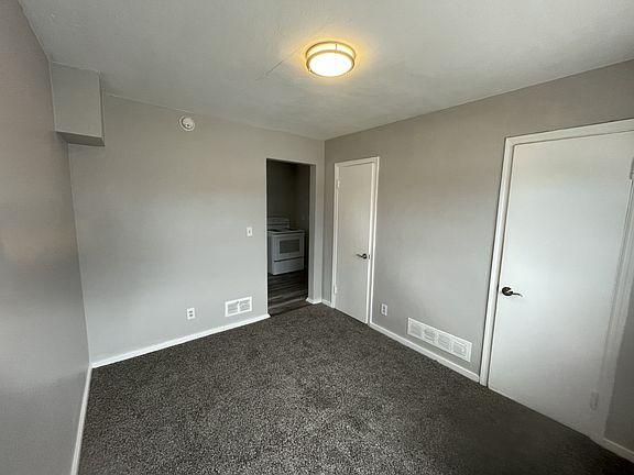 3rd image of 9230 Reading Rd APT 3