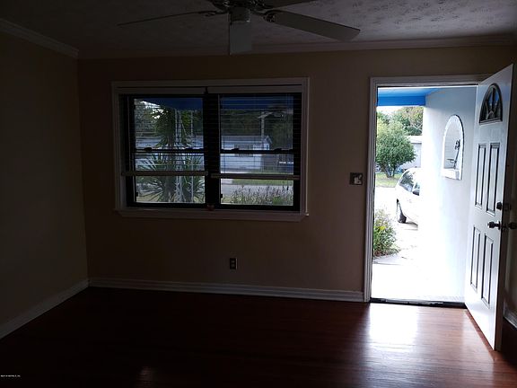 3rd image of 7049 Hielo Dr