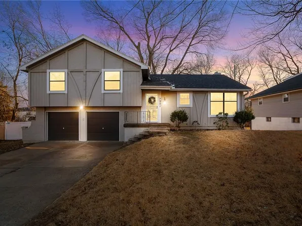 7921 Yecker Ave, Kansas City, KS 66109