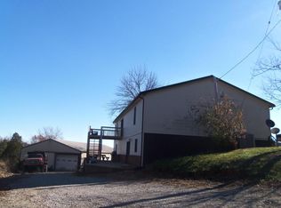 1166 S Spillman Ln, Milton, KY 40045