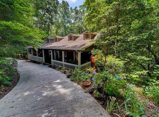 98 Rainbow Dr, Blairsville, GA 30512