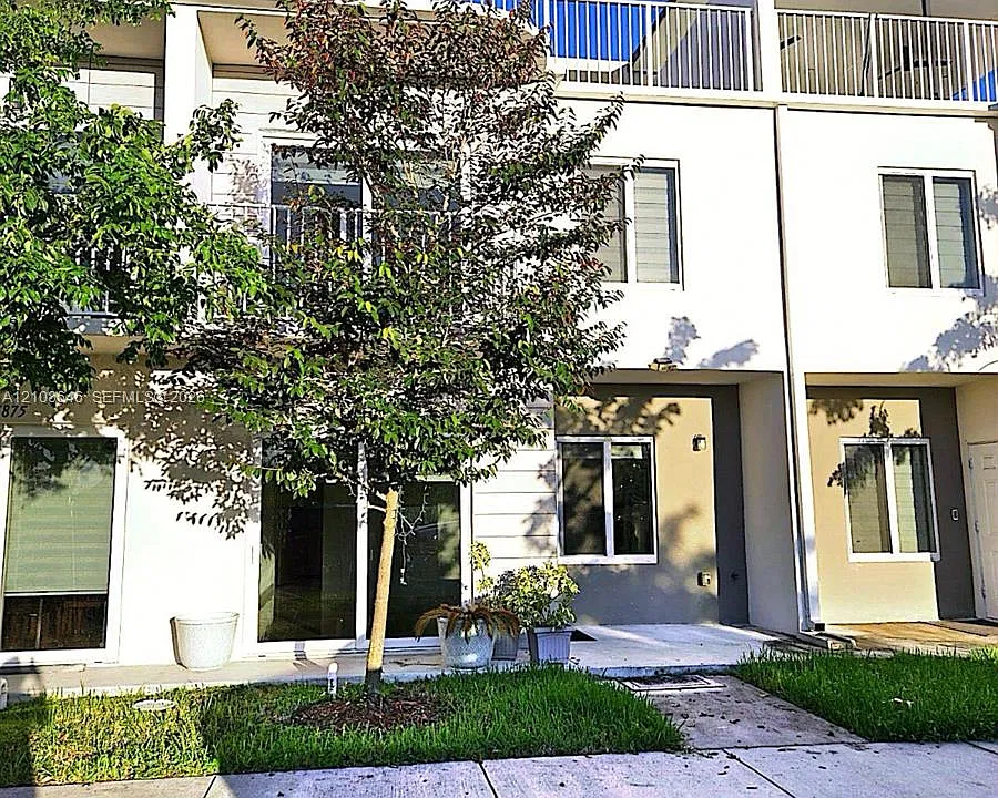25879 SW 145th Ave #25879
