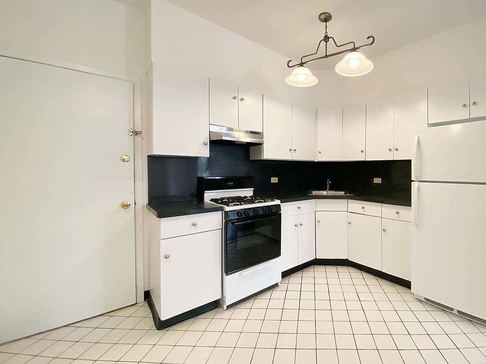 1st image of 243 5th Ave #2L