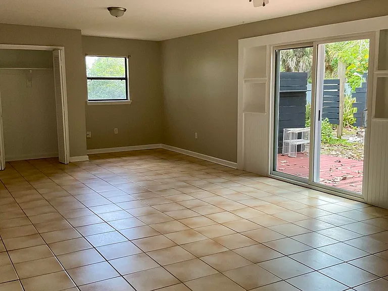 1460 S Atlantic Ave #B — Photo 10
