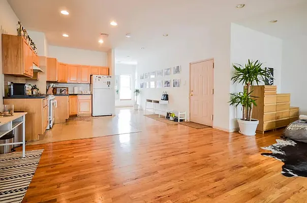 Rented by Nooklyn NYC LLC | media 5
