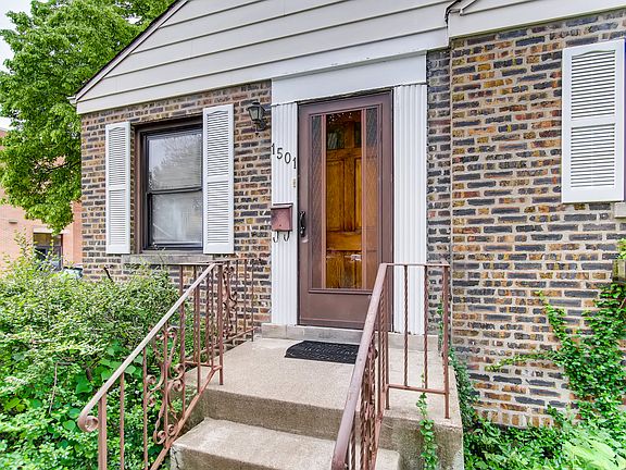 3rd image of 1501 Elmwood Ave