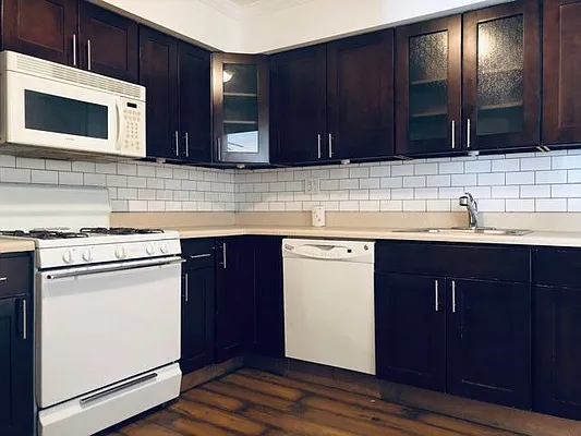 Rented by Brooklyn Ports Realty | media 19