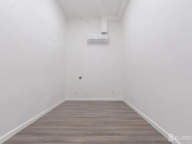 370 Pacific Ave #1 — Photo 10