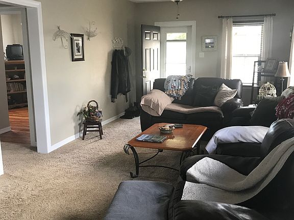 Front room 