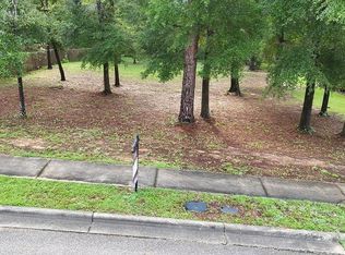 209 Wicklow Dr, Dothan, AL 36303