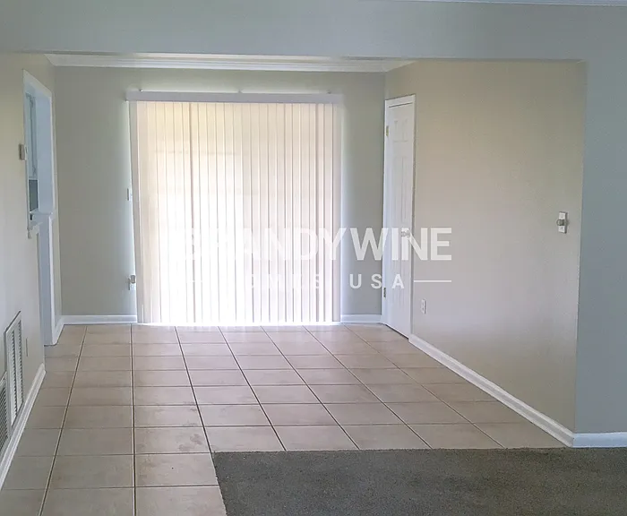 5906 Marty Ct — Photo 4