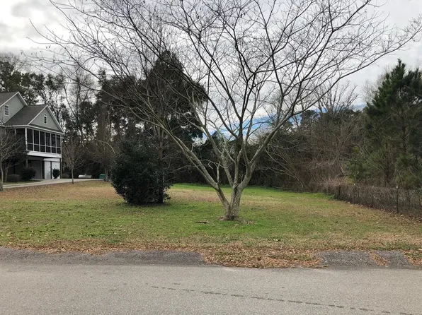 314 Green St, Santee, SC 29142