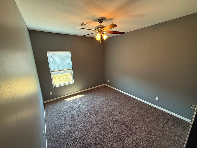5269 N Cypress Cir — Photo 11
