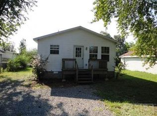 1118 E Moore St, Tullahoma, TN 37388