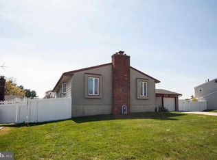 4 Antietam Dr, Laurel Springs, NJ 08021