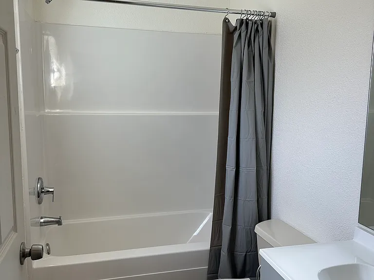 671 NE Sherwood Way #1 — Photo 6