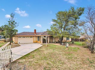 16173 Newmont Ave, Lancaster, CA