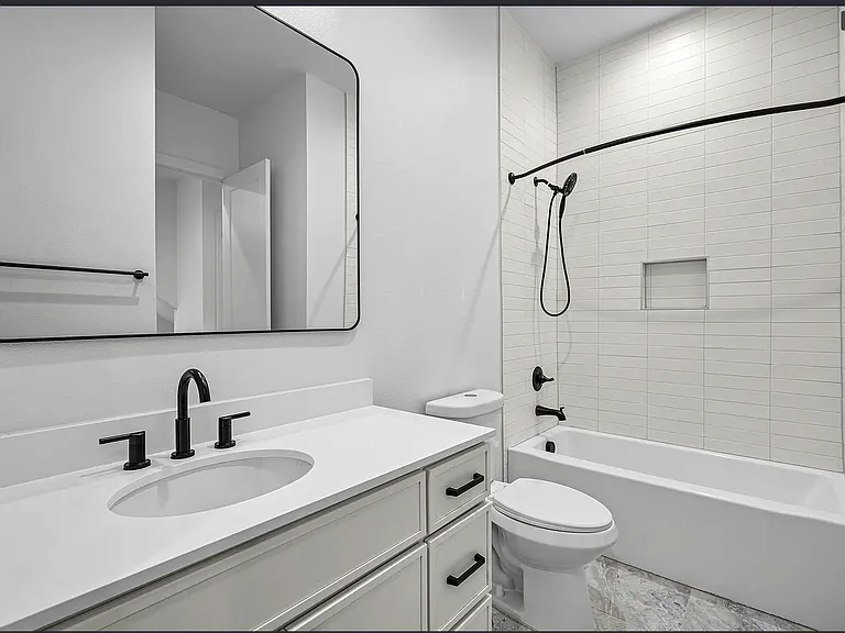 2203 Hondo Ave #203 — Photo 13