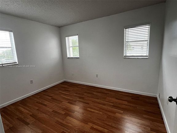 4th image of 8220 Sunrise Lakes Blvd APT 312