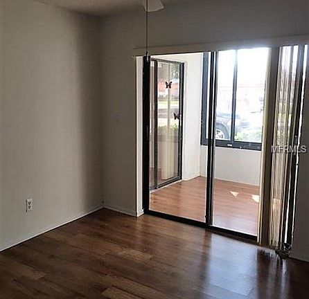 3rd image of 1001 Tartan Dr APT 107