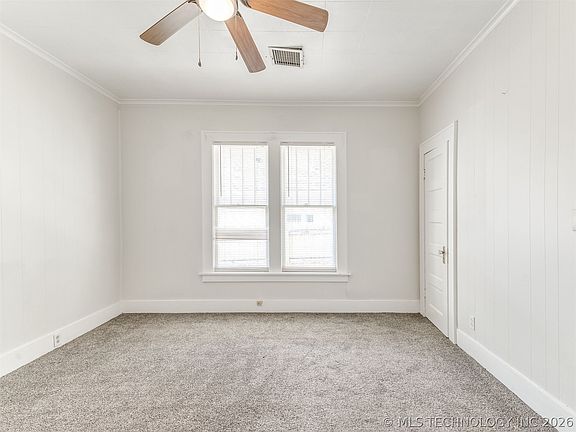 3rd image of 112 N Xanthus Ave