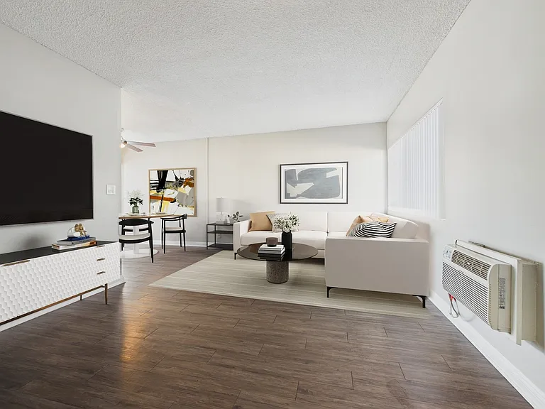 Kittridge Apartments — Photo 6