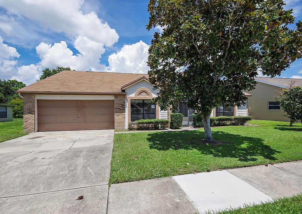 1st image of 12674 Newfield Dr