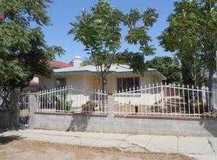 223 S Victoria Ave, Corona, CA 92879