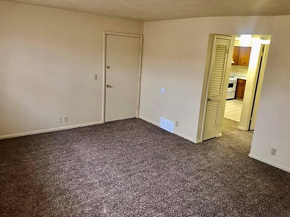 5th image of 1104 N 48th Ave APT 8