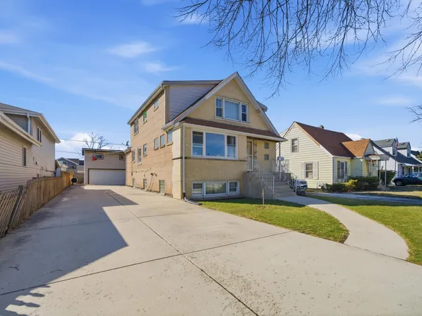 4752 S Lotus Ave, Chicago, IL 60638