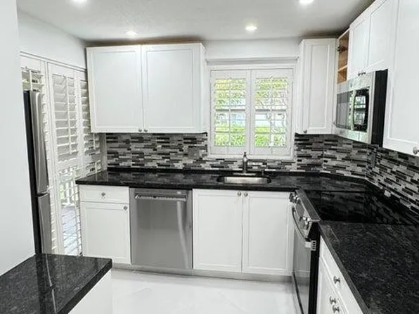 100 Royal Palm Way #2070, Boca Raton, FL 33432
