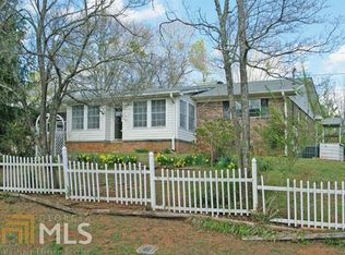 6112 Charlotte St, Lula, GA 30554