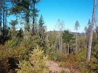 707 Sultan Creek Rd, Crescent City, CA 95531