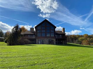 2860 W Pike Rd, Indiana, PA 15701