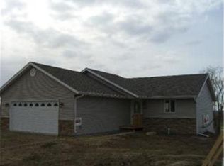 2216 Ridgedale Dr SE #14, Alexandria, MN 56308