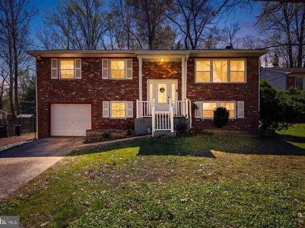 583 Lake Blvd, Lindenwold, NJ 08021