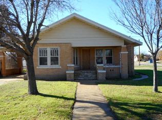 843 Cedar St, Colorado City, TX 79512