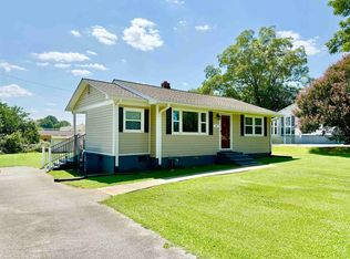 124 W 9th St, Gaffney, SC 29340