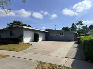 1020 N Mountain View Pl, Fullerton, CA 92831