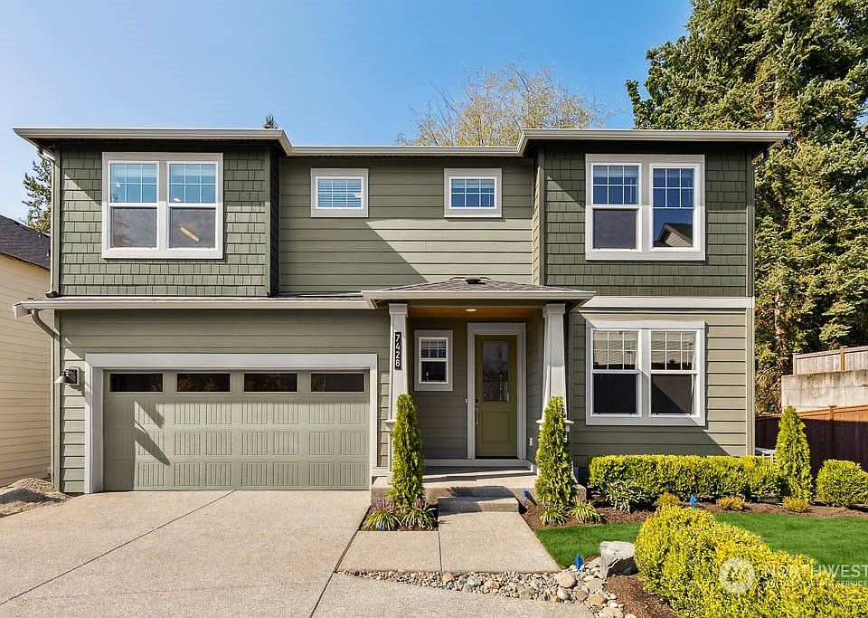 1st image of 7428 NE 203rd Street #5