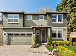 7428 NE 203rd St #5, Kenmore, WA 98028