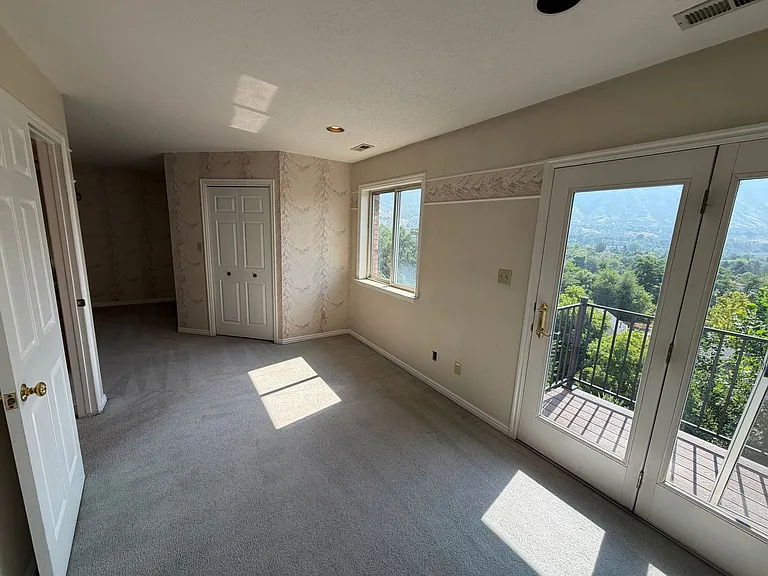 479 S Palisade Dr — Photo 33