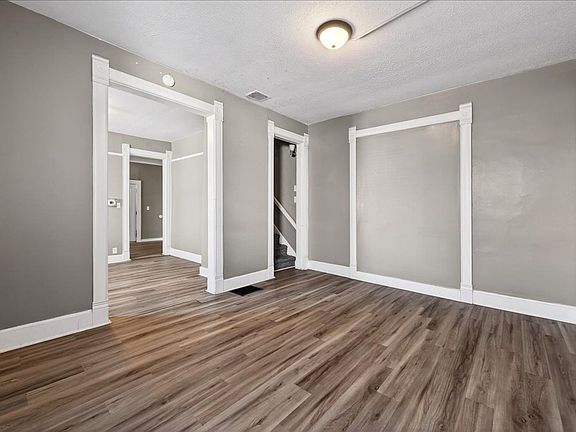 3rd image of 1833 Orleans St #1