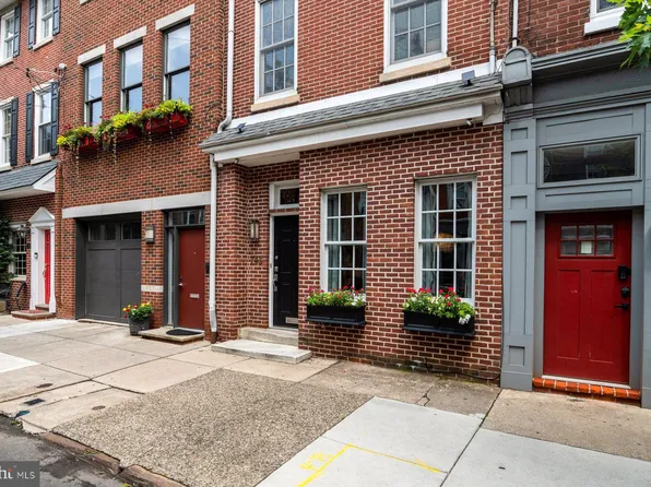 743 S 2nd St, Philadelphia, PA 19147