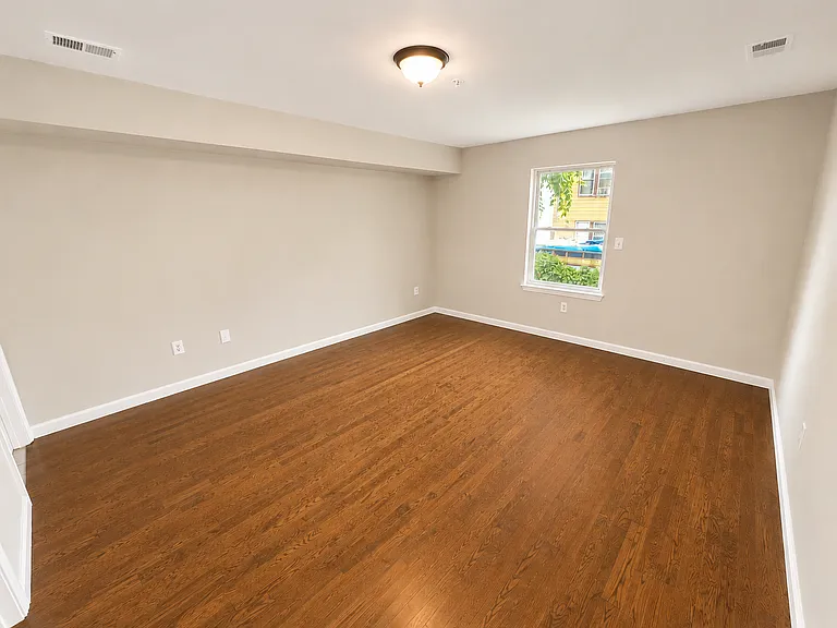 138 Fabyan Pl #2 — Photo 12